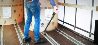 Sistema de carregamento de carris e patins Skate & Track