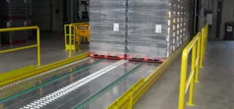 Sistema de carregamento de rolos e correntes para paletes Slipchain